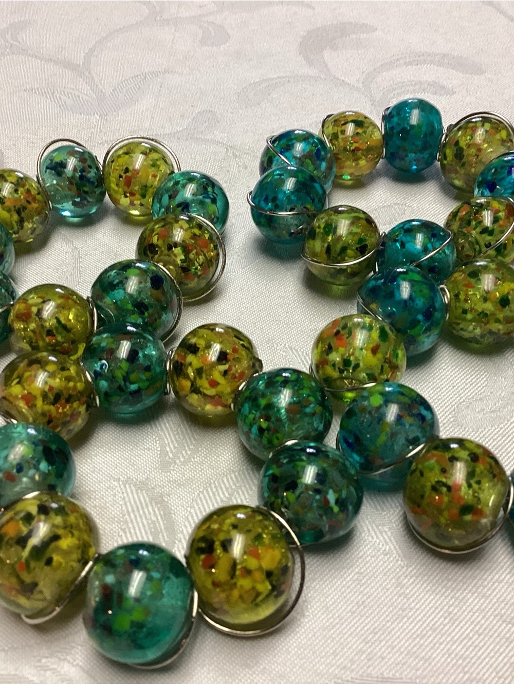 Artisan Multicolor Glass Bead Napkin holders Green & Teal - Picture 2 of 7